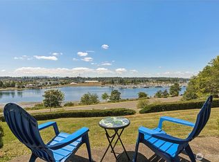 920 E Bay Dr NE APT 2C101, Olympia, WA 98506
