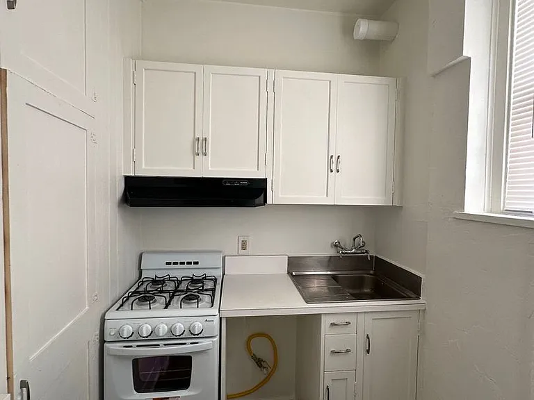 Maxine apartments — Photo 9