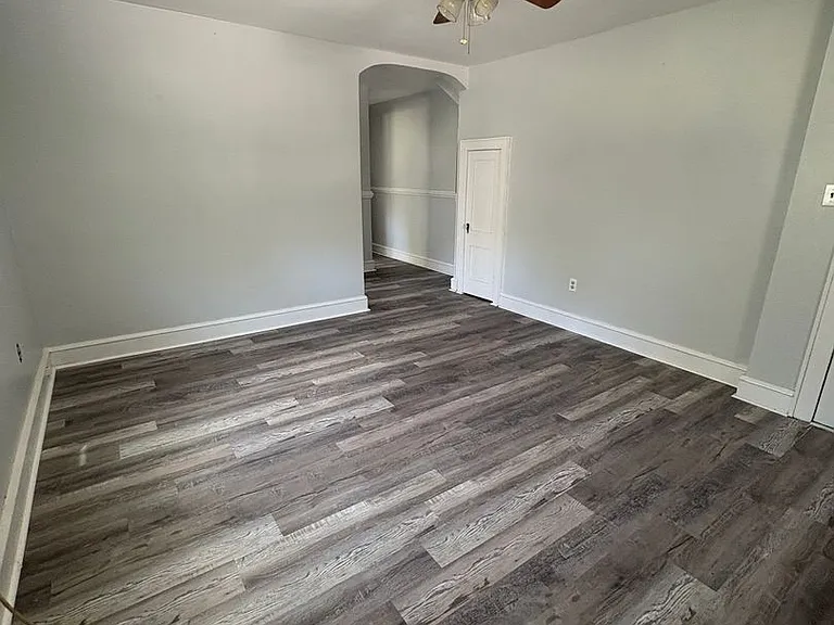 1261 N King St #A — Photo 11