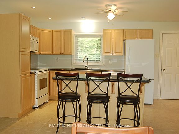 4th image of 211 Alpine Lake Rd