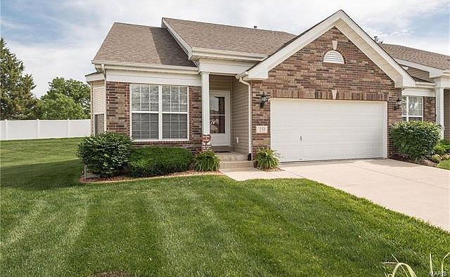 2nd image of 19 Belmonte Ct