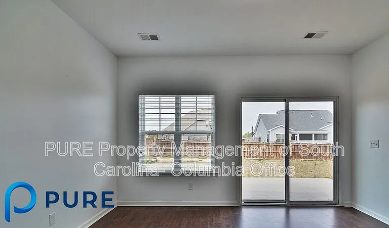 621 Blue Ledge Cir — Photo 25