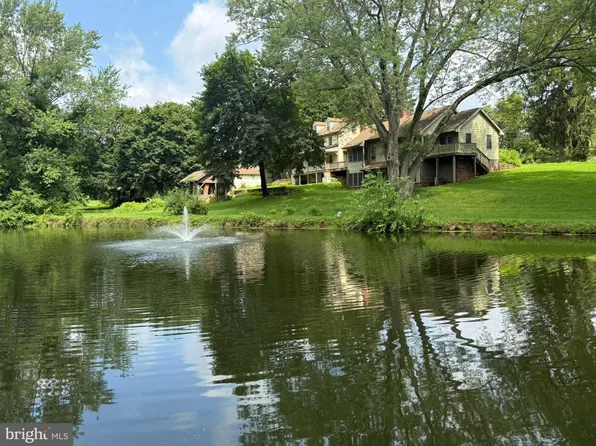 322 Kurtz Mill Rd, Mohnton, PA 19540