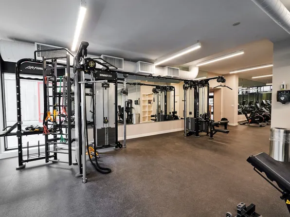 540 Main Street image 11 of 33