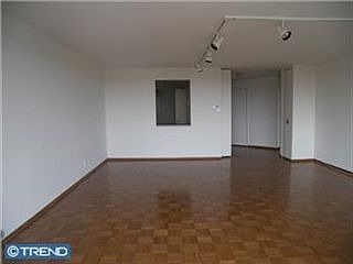 4th image of 2401 Pennsylvania Ave APT 9C49