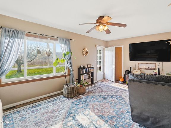 4th image of 2566 S Grubb Rd