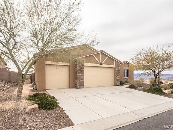 2nd image of 3088 Fort Mojave Dr