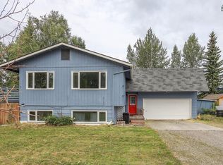 3284 Jefferson Dr, Fairbanks, AK 99709