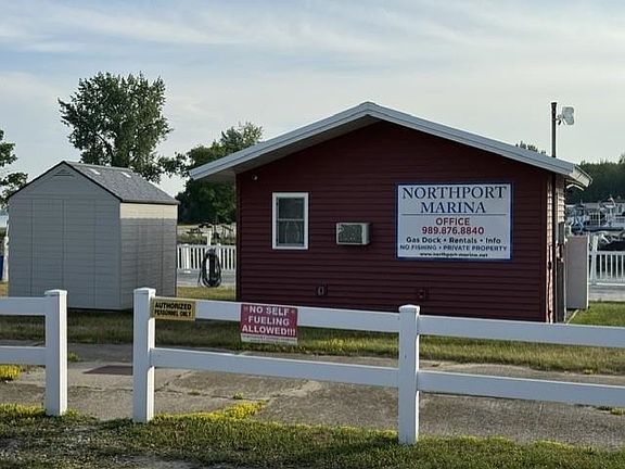 5th image of E Michiagn Ave #229