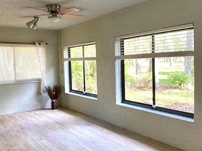 11 Bumelia Ct — Photo 33