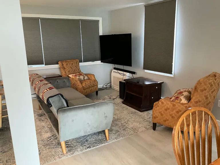 108 E Shore Dr — Photo 6