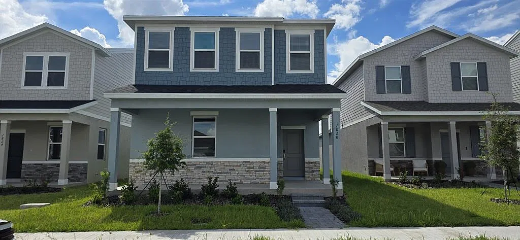 4 bed, 3.0 bath, 2198 sqft, $2,699 — Photo 2