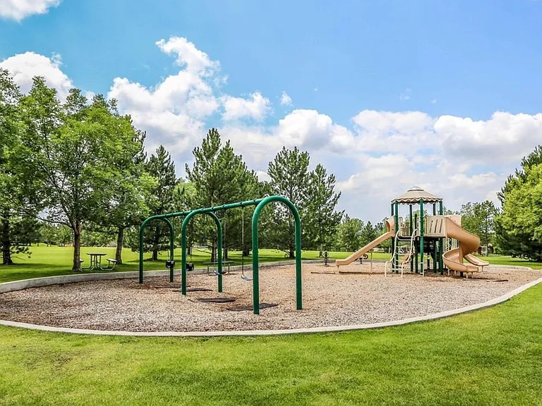 6502 Silver Mesa Dr #F — Photo 36