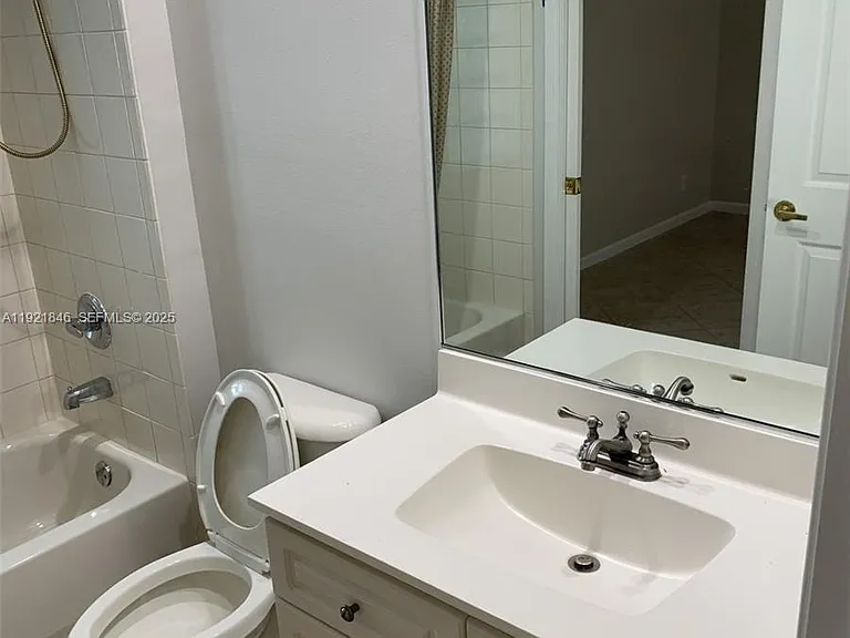 2518 Bay Pointe Ct — Photo 33