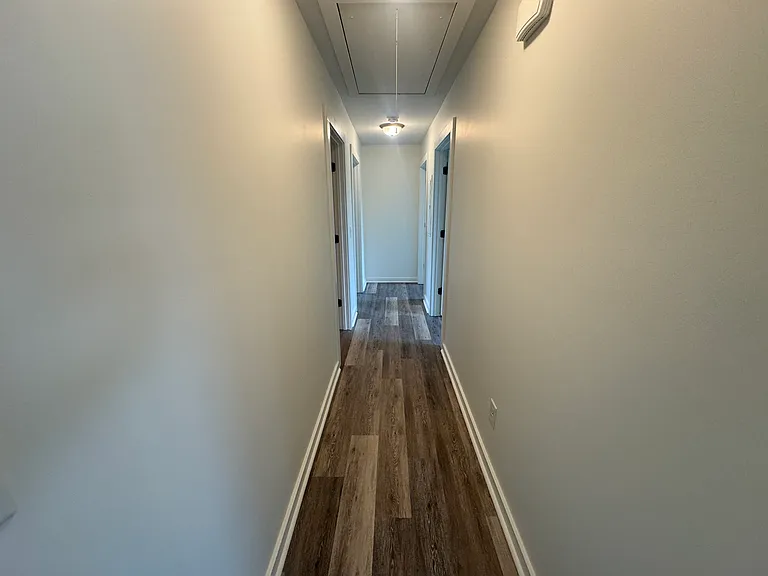 165 Sunlight Cir — Photo 10