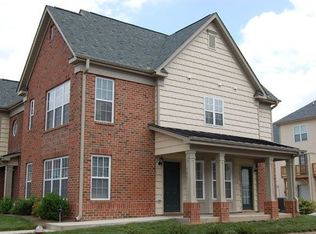 9825 Castain Dr, Raleigh, NC 27617