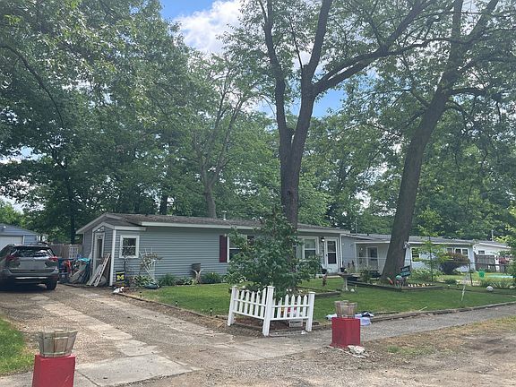 3rd image of 2520 Sonora St