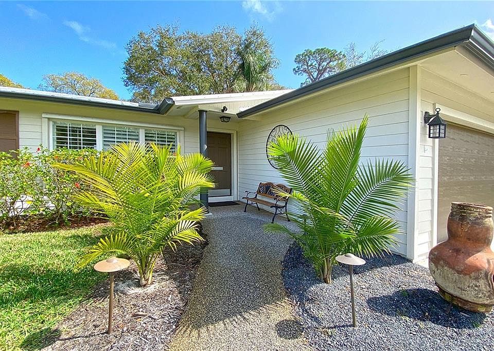 1st image of 2836 Tropical Ave