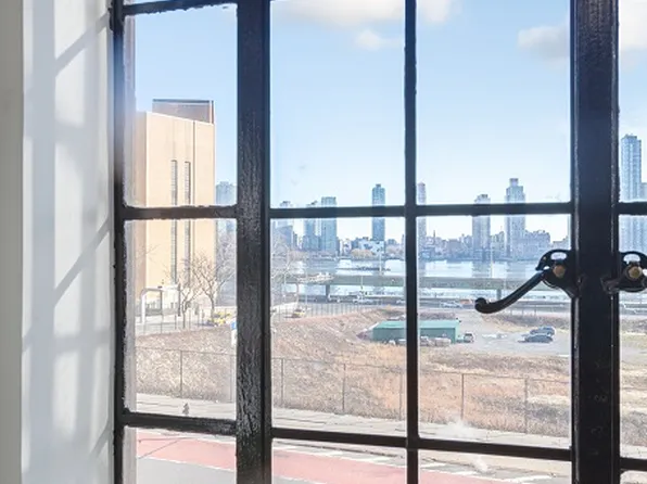 5 Tudor City Place image 1 of 8