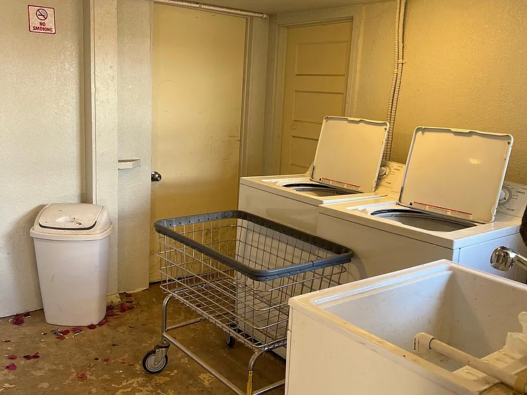 Shared laundry