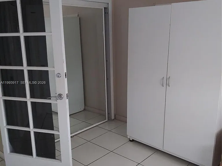 141 NE 10th Ave #29B — Photo 17