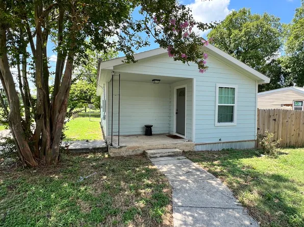 823 W Martin Luther King Dr, San Marcos, TX 78666