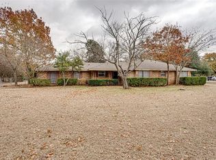 1328 N Houston School Rd, Lancaster, TX 75146