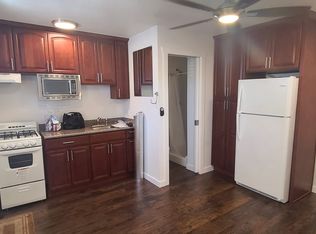 972 Castro St #B, San Leandro, CA 94577