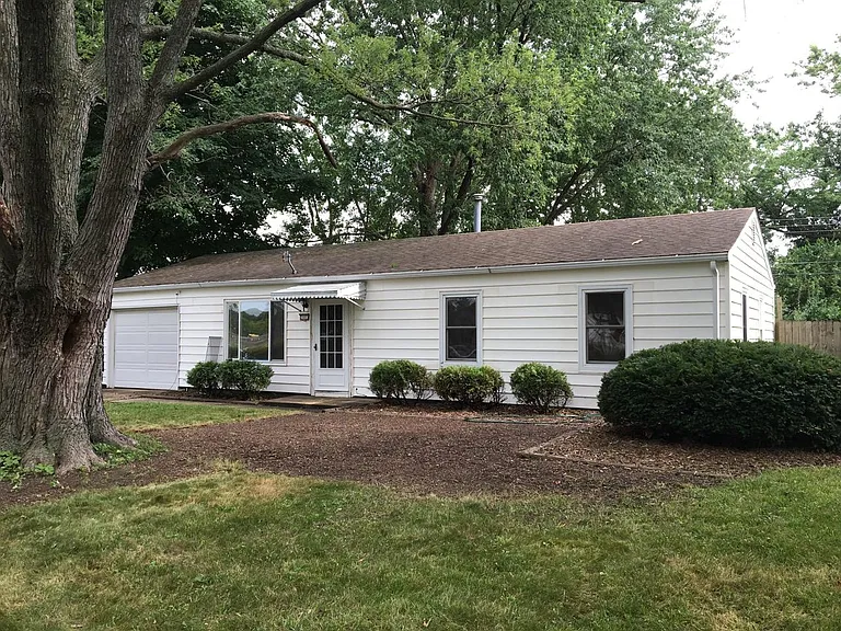 2403 Lawndale Dr — Photo 1