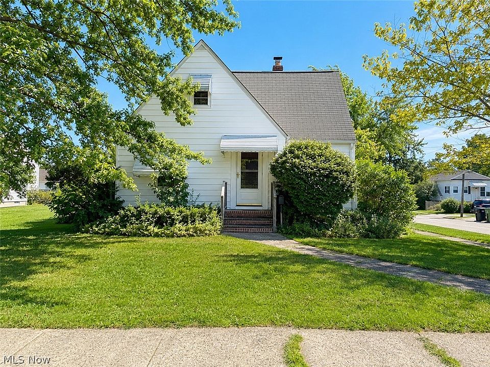 1st image of 5753 W 46th St