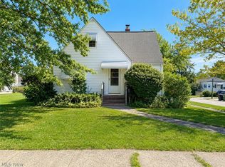 5753 W 46th St, Parma, OH 44134