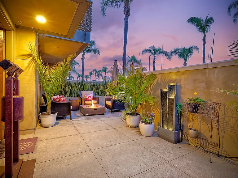 1052 Anchorage Ln — Photo 43