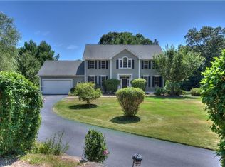 910 South Rd, East Greenwich, RI 02818