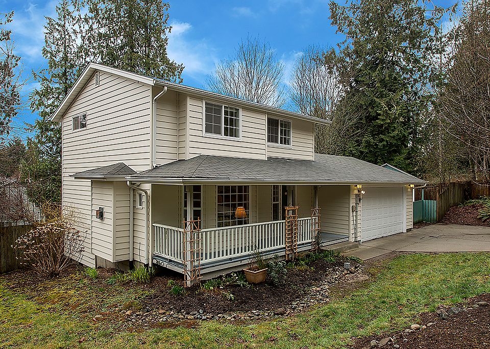 1st image of 803 NW Cedar Ln