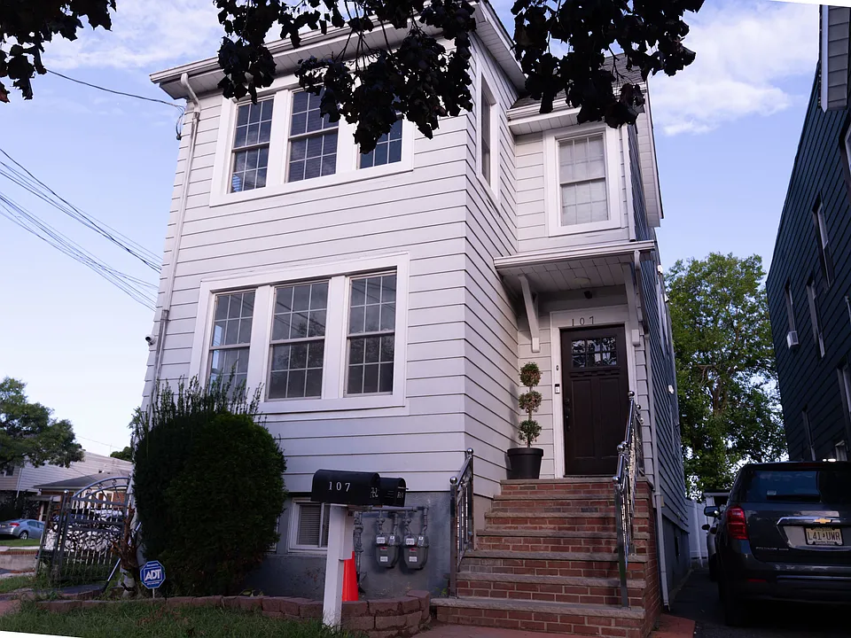 107 La France Ave #1
