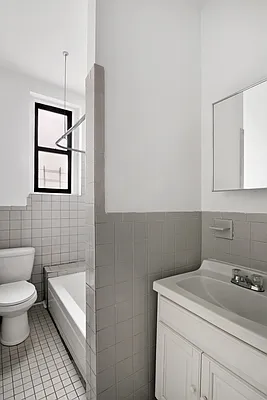 Sold by Compass | media 22