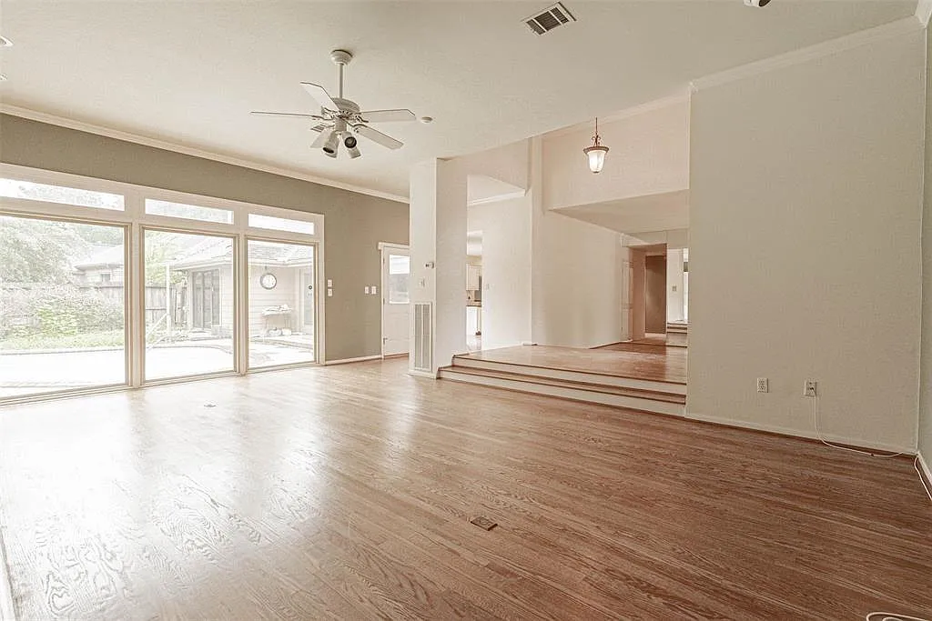 4 bed, 3.0 bath, 2974 sqft, $2,800 — Photo 4