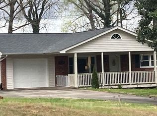 838 Hudlow Rd, Forest City, NC 28043