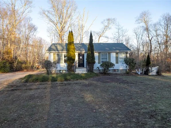 196 Skunk Hill Rd, Hope Valley, RI 02832