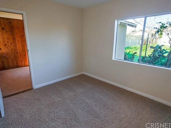 4th image of 11149 De Haven Ave