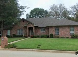 2112 Baylor St, Jacksonville, TX 75766