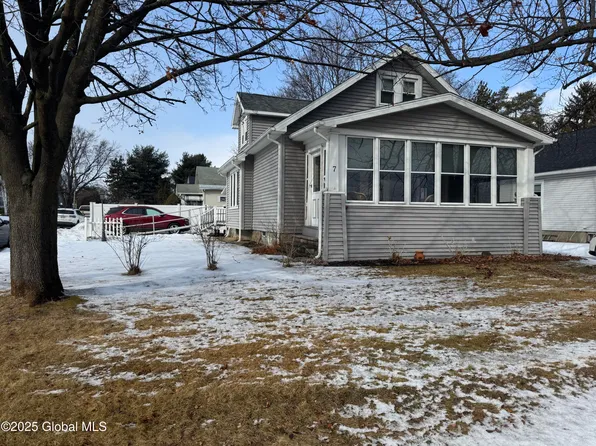 7 Ahl Avenue, Albany, NY 12205