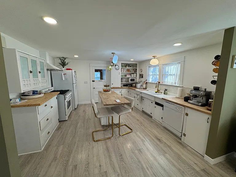 465 S Olive St — Photo 23