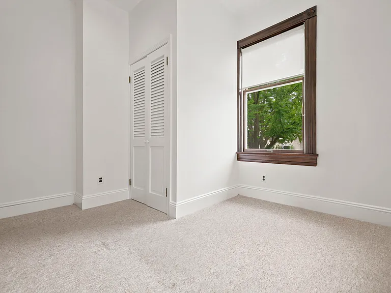 301 Broadway #1 — Photo 9