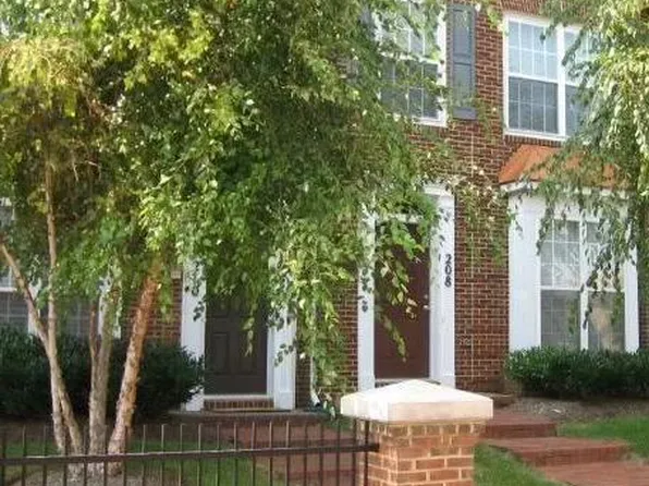 208 Fallsgrove Blvd #13, Rockville, MD 20850