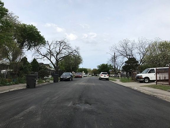 5th image of 203 Wake Forrest Dr