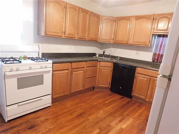 Kitchen with loads of cabinets!