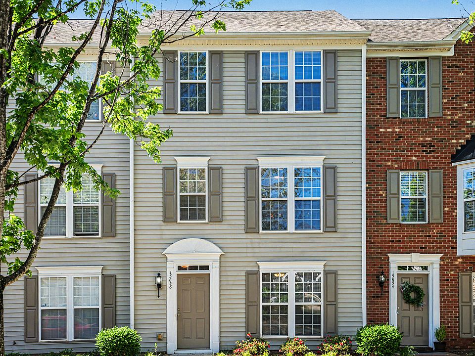 1st image of 15658 King Louis Ct