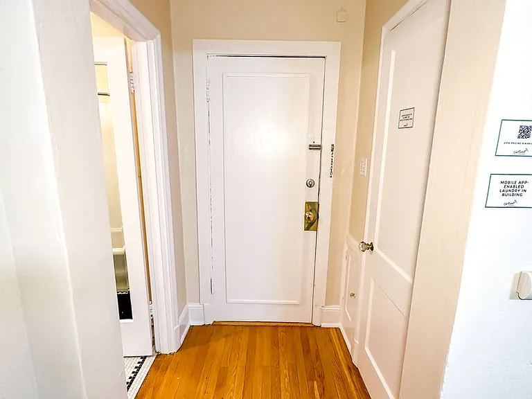 Embassy Apartments — Photo 10