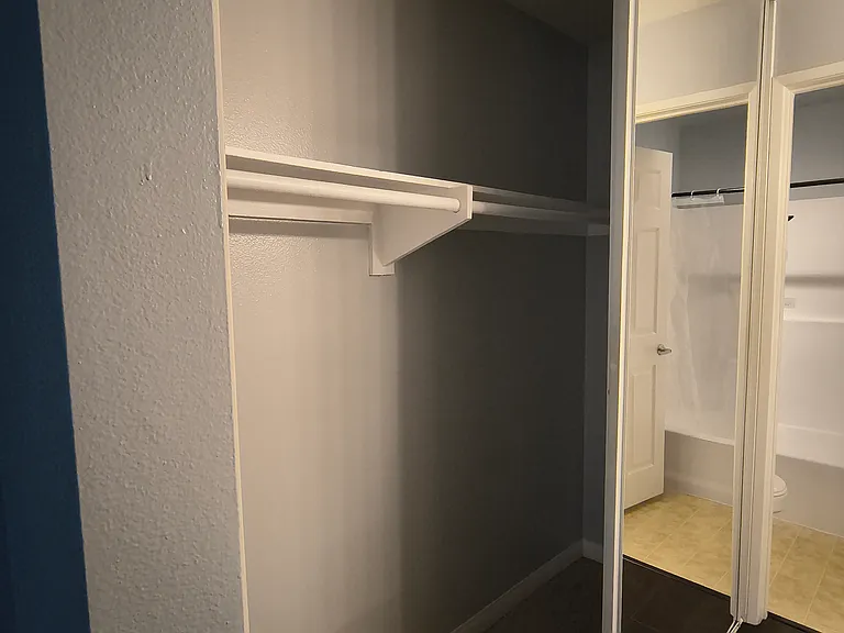 5530 Owensmouth Ave #233 — Photo 15